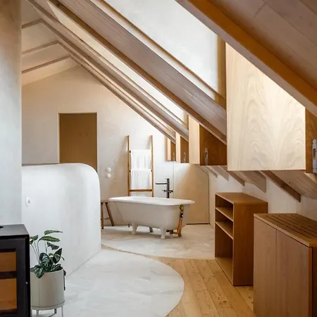 O Poleiro Duplex شقة